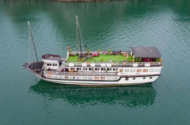 Swan Boutique Cruise