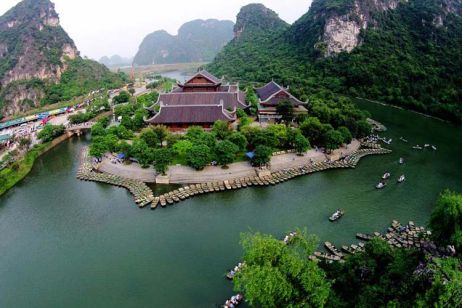 Take a boat trip in Ninh Binh
