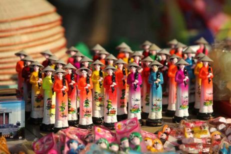 Buy a Souvenir That Will Last a Lifetime - Art!