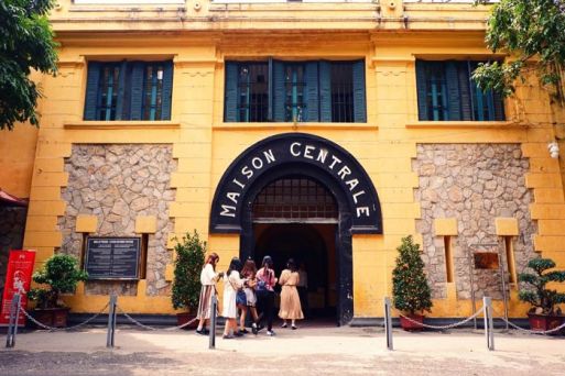 Make Up Your Own Mind About the Hanoi Hilton
