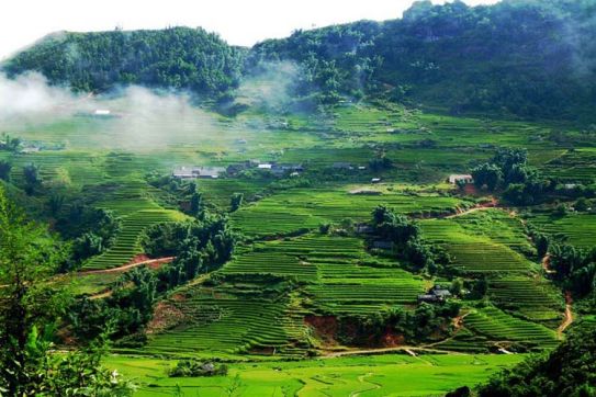 French fashion group releases travel book on Vietnam
