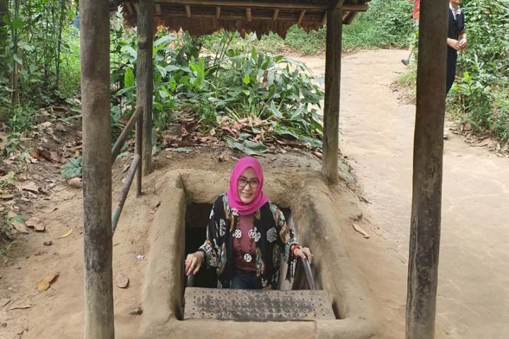 Ho Chi Minh City Tour - Cu Chi Tunnels