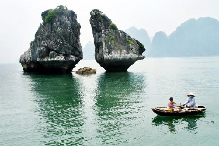 Vietnam Highlight Family Tour
