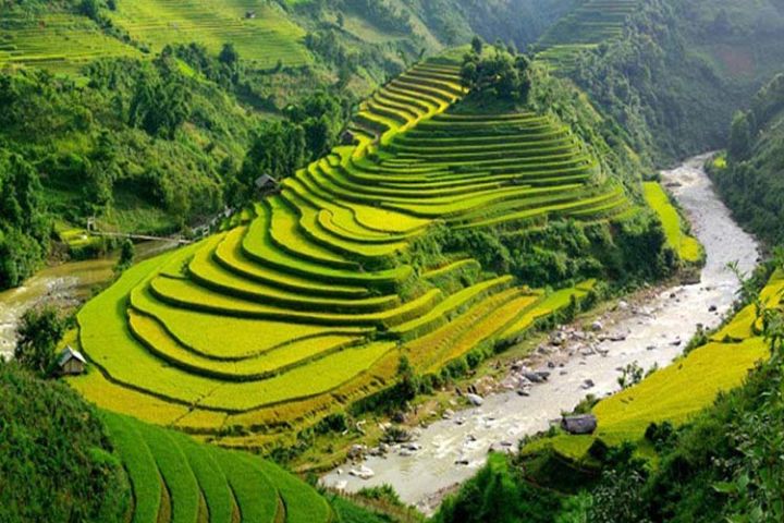 Off The Beaten Track Vietnam Tour