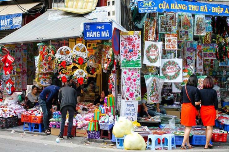 With $100, What Should You Buy In Hanoi?