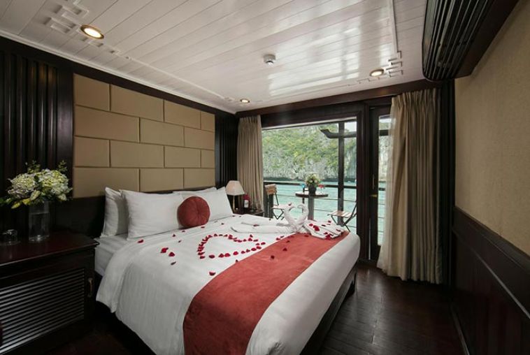 Halong-Majestic-Legend-Cruise-14