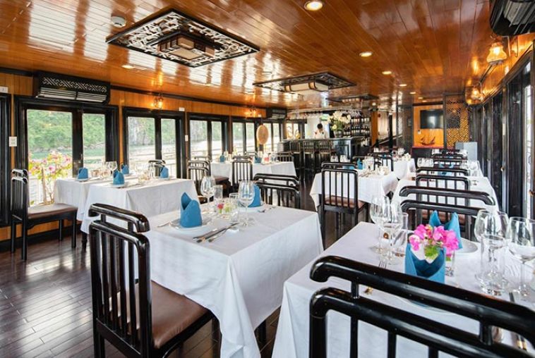 Swan-Boutique-Cruises-20