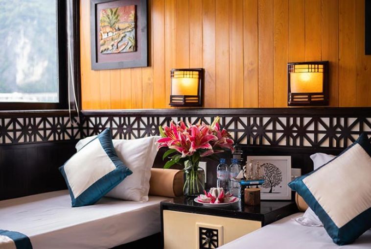 Swan-Boutique-Cruises-36