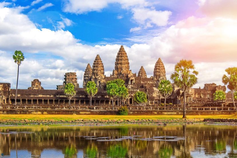 Enjoy Indochina Package Tour With Jewels Of Cambodia